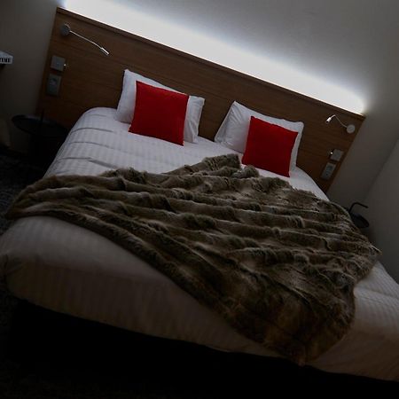 Hotel La Caleche Durbuy Zimmer foto